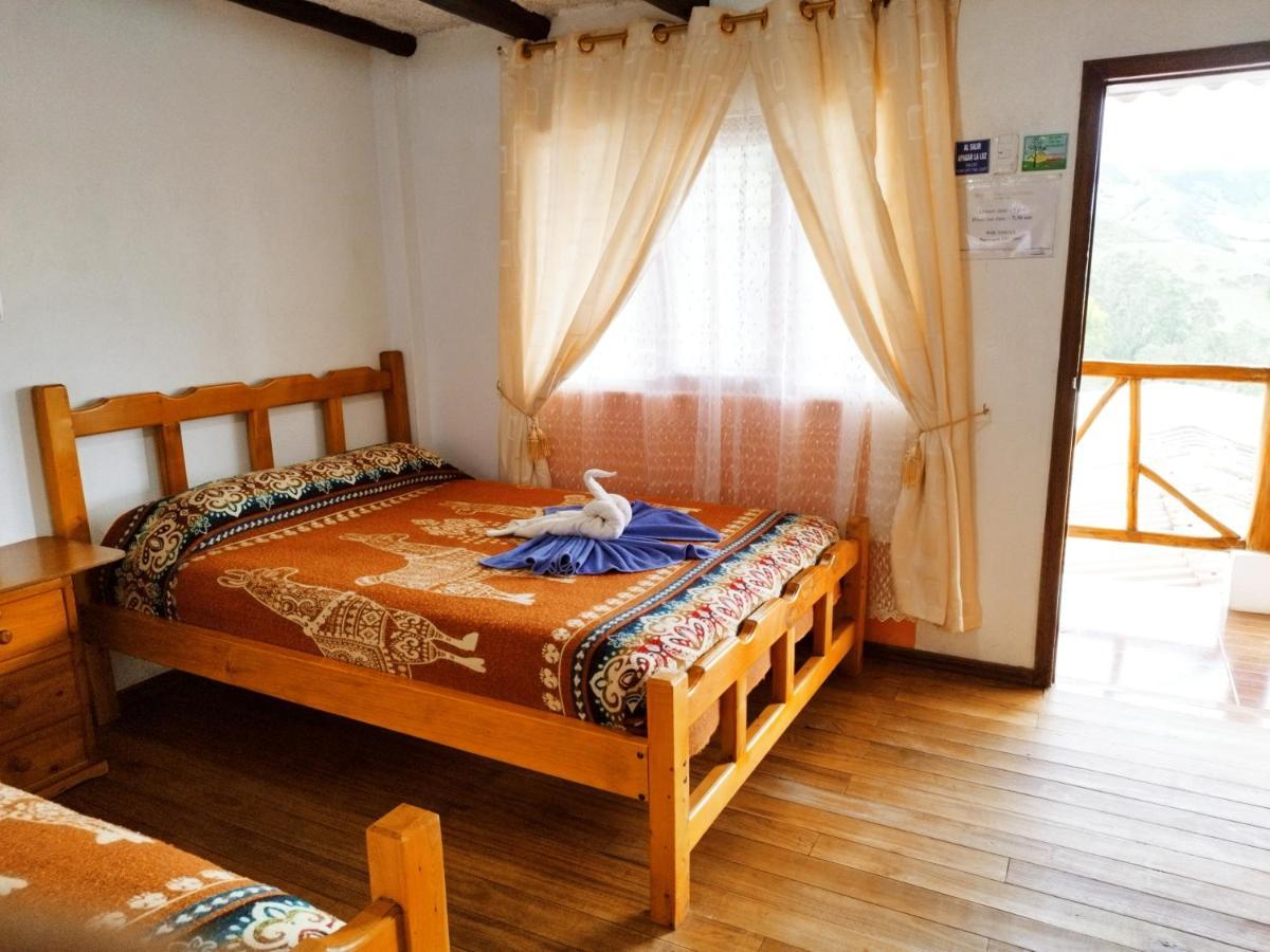 Hostal Taita Cristobal Isinlivi المظهر الخارجي الصورة