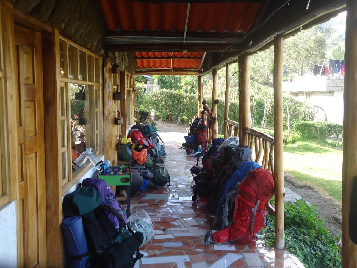Hostal Taita Cristobal Isinlivi المظهر الخارجي الصورة