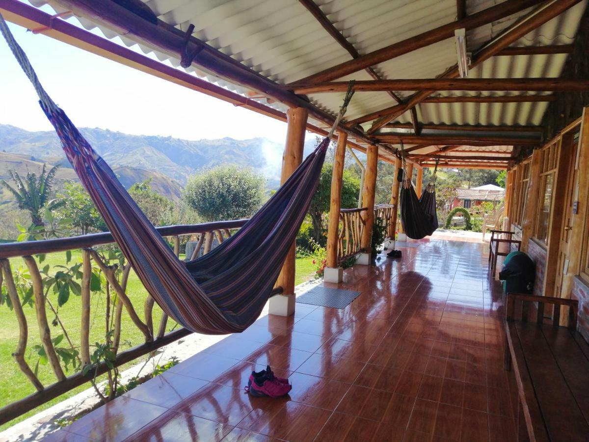 Hostal Taita Cristobal Isinlivi المظهر الخارجي الصورة