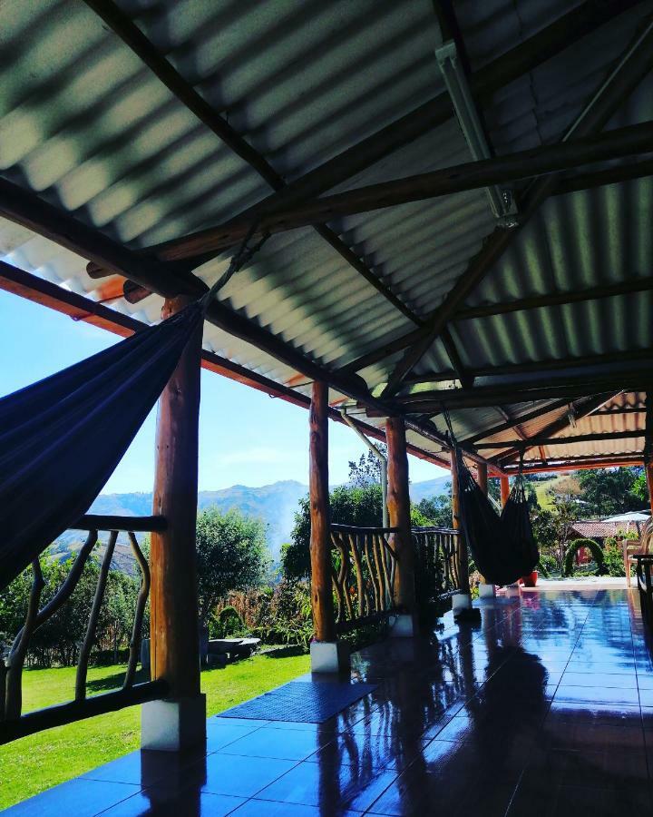Hostal Taita Cristobal Isinlivi المظهر الخارجي الصورة